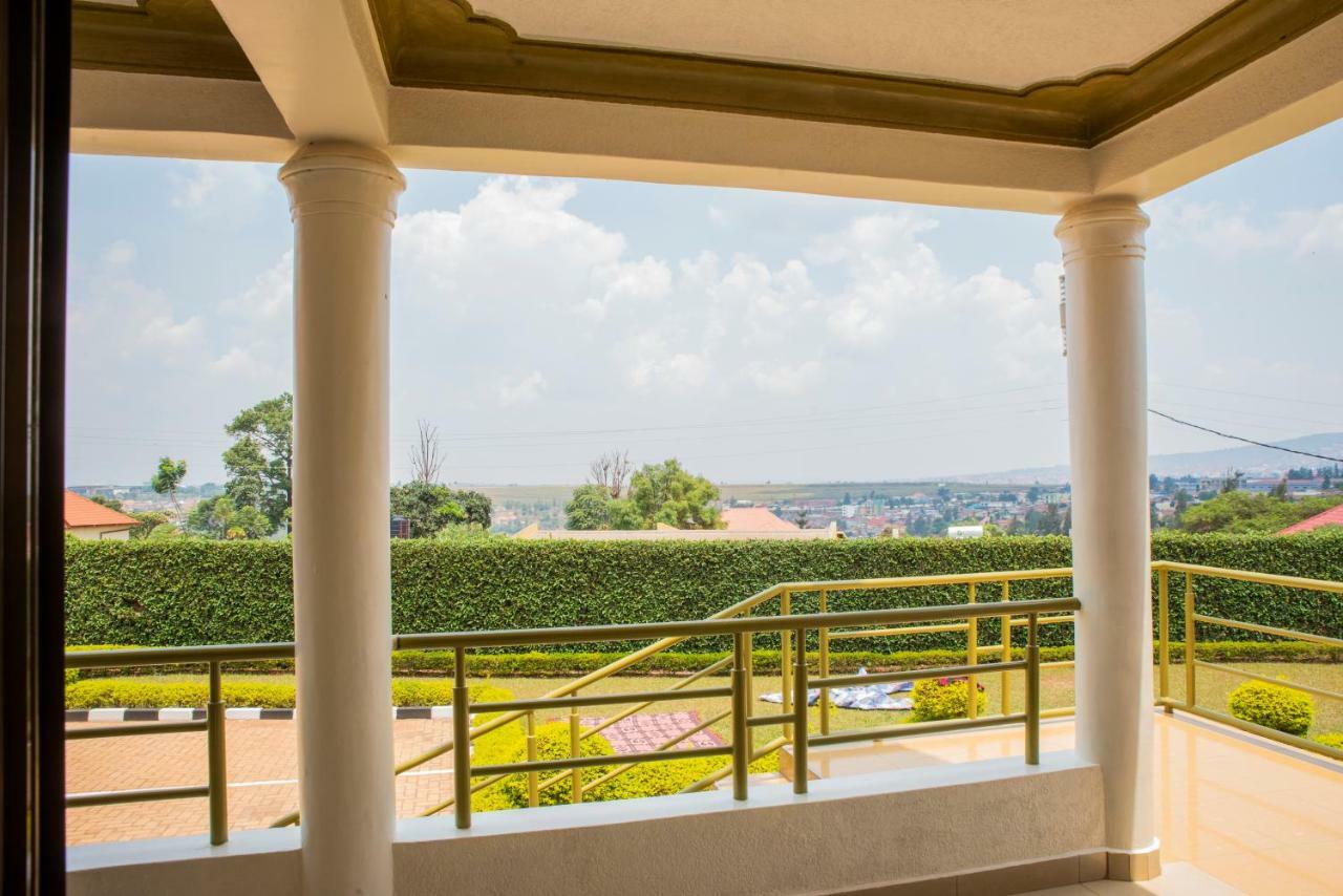 Kigali Castle Hostel Exterior photo